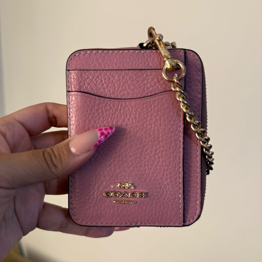 SOLD DO NOT BUYCoach Zip Card Case Wallet